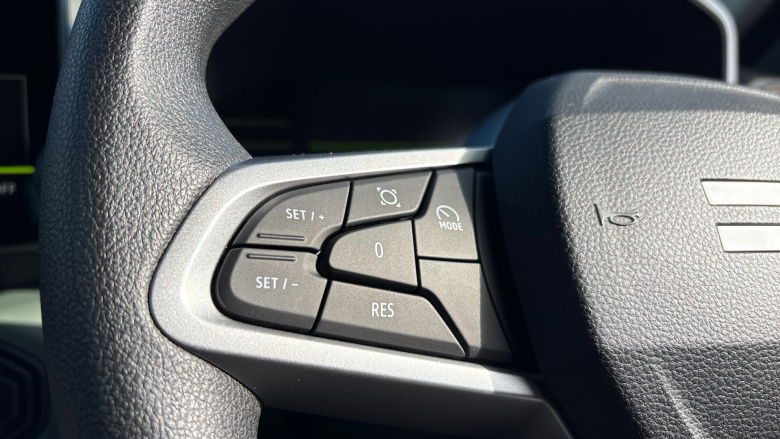 Dacia Spring 27kWh Extreme 65 48kW 5dr Auto Electric Hatchback